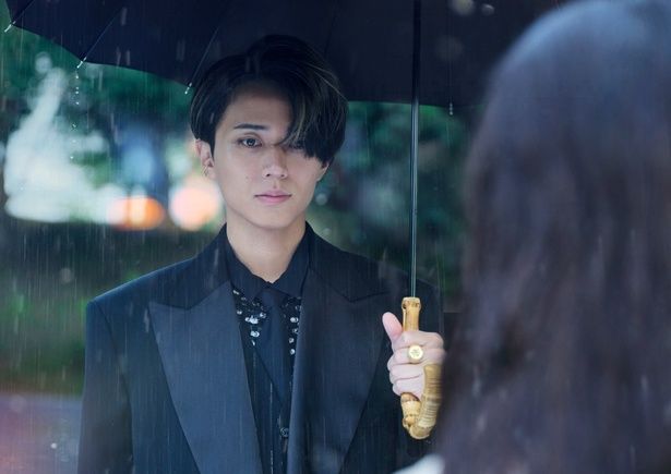 【写真を見る】崇高なカリスマ性を持つ鬼龍院玲夜を永瀬廉が演じる [c]2026「鬼の花嫁」製作委員会