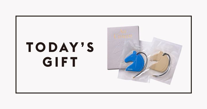 〈pesade〉のフレグランスタグ