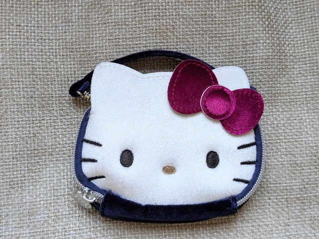 ハローキティズボラに優しいミニコスメポーチ