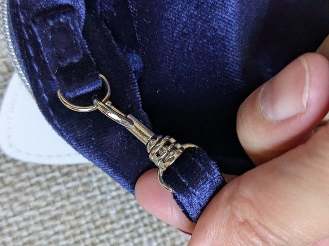 ハローキティズボラに優しいミニコスメポーチストラップ