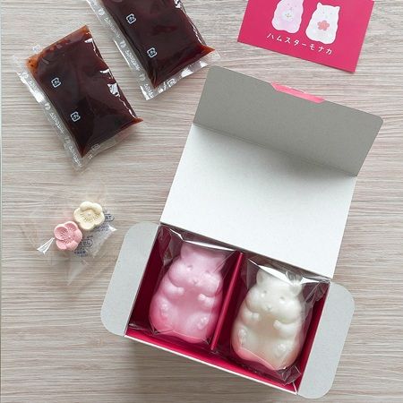 「紅白ハムスターモナカ」が登場！京都の老舗菓子屋「青木光悦堂」と企画会社「2時」がコラボ
