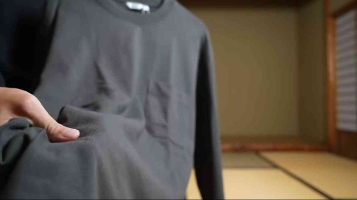 ユニクロ┃クルーネックTシャツ/長袖