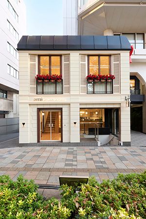 【東京都渋谷区】表参道にAMI PARISポップアップストアがオープン。パリジャンの暮らしを東京へ！