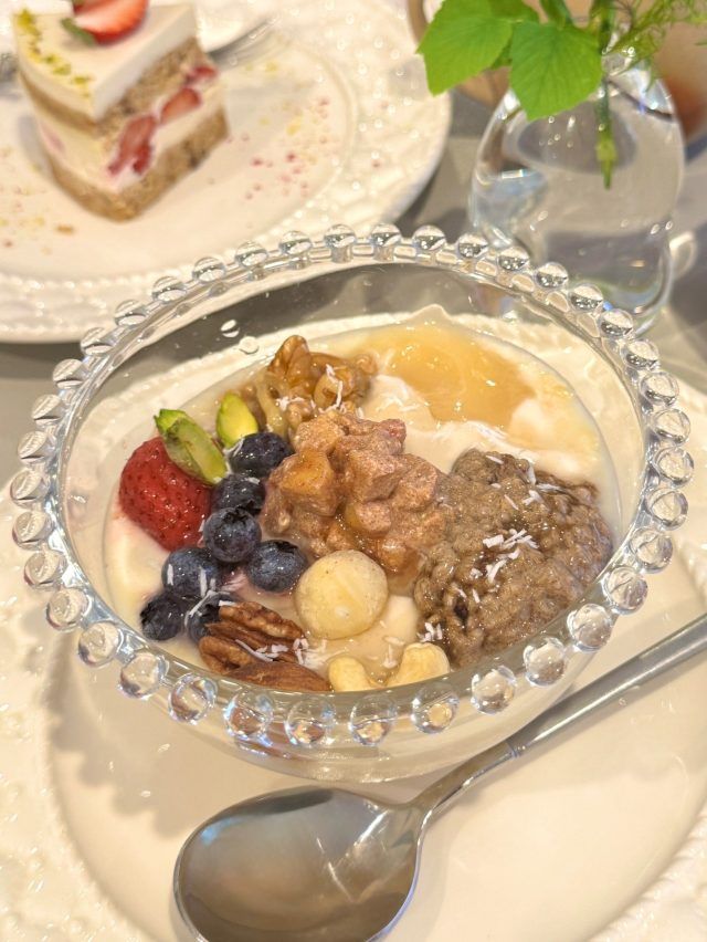 ココナッツヨーグルトボウル