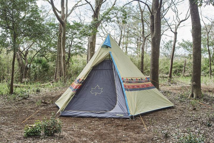 1,500円で手元の不安が消える！ワークマンの“無敵グローブ”が焚き火勢を救う！