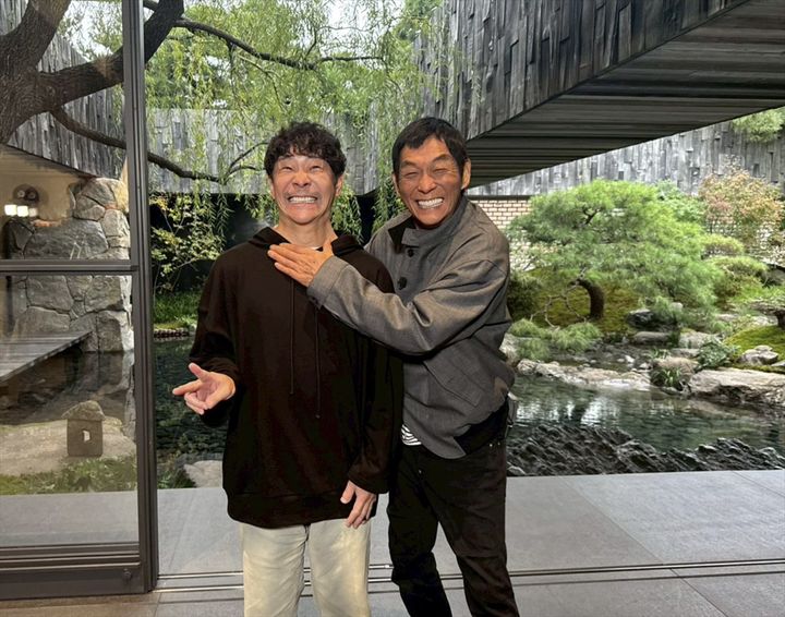 『誰も知らない明石家さんま 第11弾』ロケカット （C）日本テレビ width=