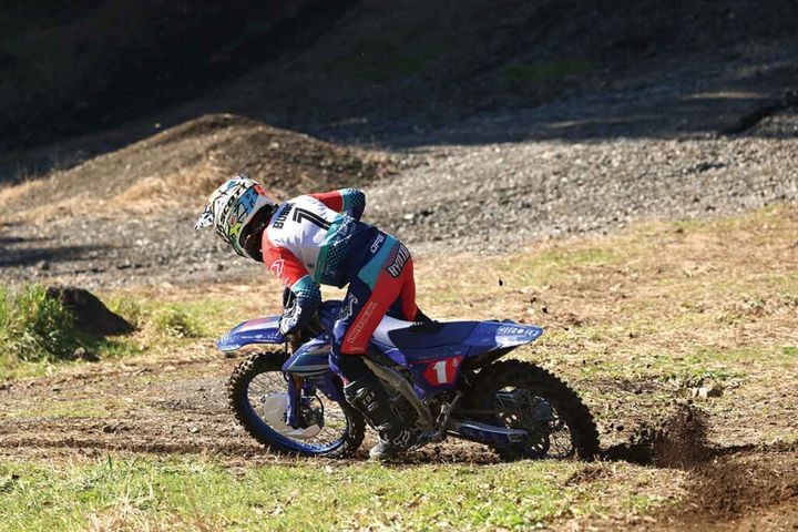 海外トップライダーの内側が腰が落ちている理由【馬場亮太のエンデューロチャンピオンライテク】