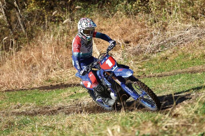 海外トップライダーの内側が腰が落ちている理由【馬場亮太のエンデューロチャンピオンライテク】