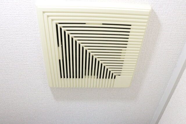 セリアの粘着フィルターシートが使える換気口のタイプ