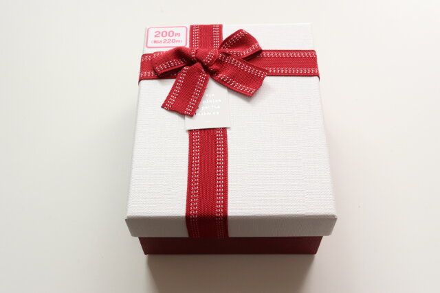 リボン長方形ギフトボックス（3サイズ） パッケージ