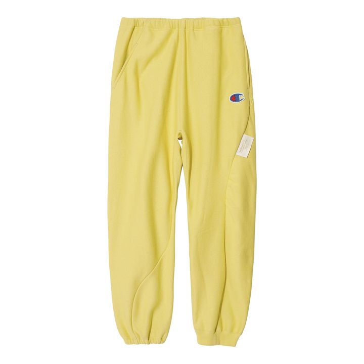 パンツ ￥44,000／UNDERCOVER × CHAMPION