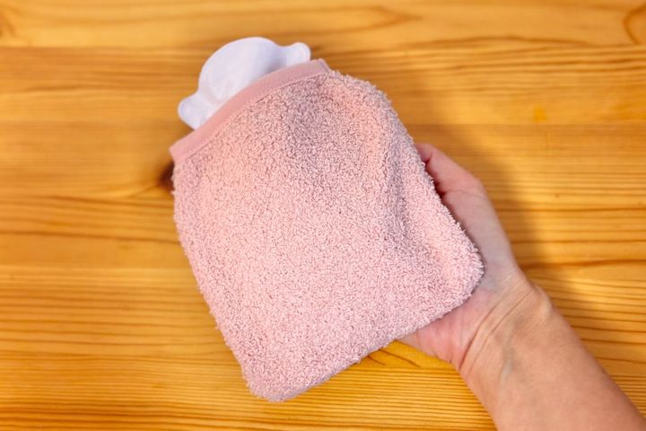 湯たんぽは100均で買える？その実力もチェック【ダイソー・セリア・キャンドゥ】