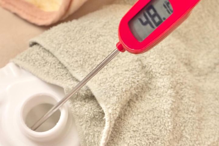 湯たんぽは100均で買える？その実力もチェック【ダイソー・セリア・キャンドゥ】