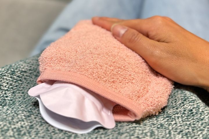 湯たんぽは100均で買える？その実力もチェック【ダイソー・セリア・キャンドゥ】