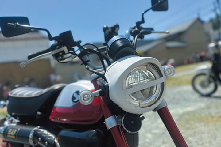 CT125をハーレー風フルドレスに！ドリームレボリューションのFRP製『エレファント』＆『レッグシールド』