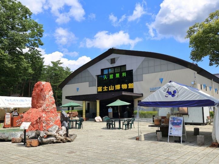 All About ニュース編集部が全国250人を対象に実施した道の駅に関するアンケートの調査結果から、子連れで行きたいと思う「山梨県の道の駅」ランキングを発表！ 2位「なるさわ」を抑えた1位は？