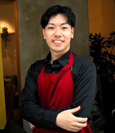 人工香料を使わず本物のイチゴに漬け込んだ魅惑的な“果実コーヒー”が新登場！