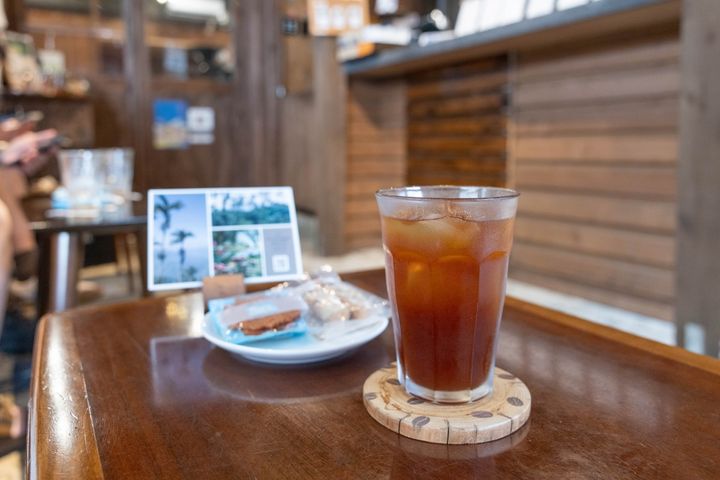 「フレンチプレスコーヒー」（hot450円〜、ice 500円〜）