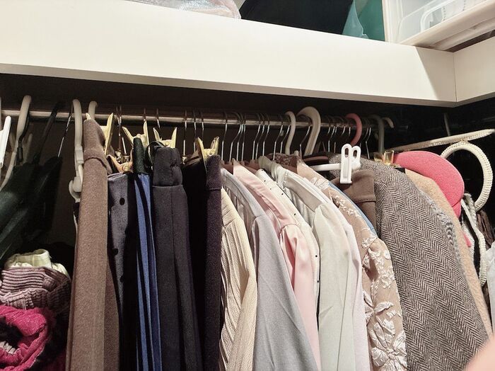 【ダイソー】100均パトロール速報！謎バーの正体は『コーデチェック』にも使える優秀品でした♪