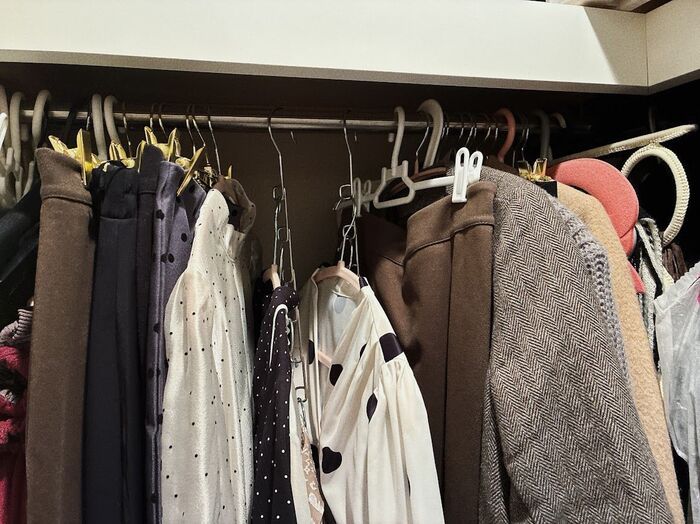 【ダイソー】100均パトロール速報！謎バーの正体は『コーデチェック』にも使える優秀品でした♪