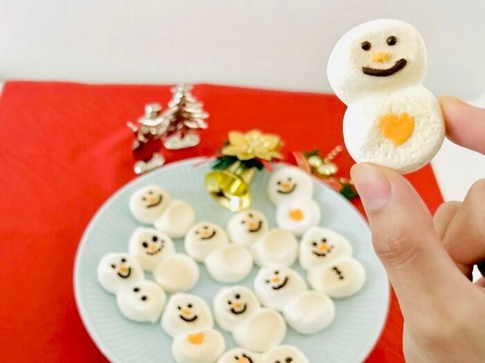 市販のお菓子で超簡単！『雪だるまクッキー』作ってみた。食べてみると…意外な食感！？