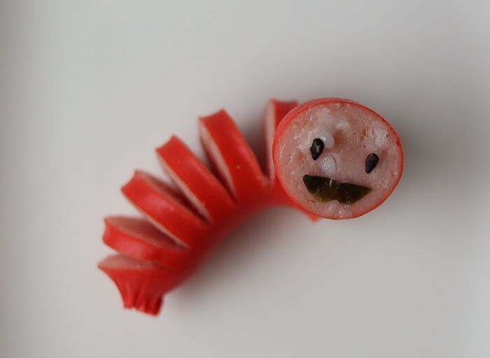 お弁当の中から『応援ウインナー』が登場♡「みんながんばれっ！」心がほっこりする〈簡単飾り切り4選〉に挑戦！