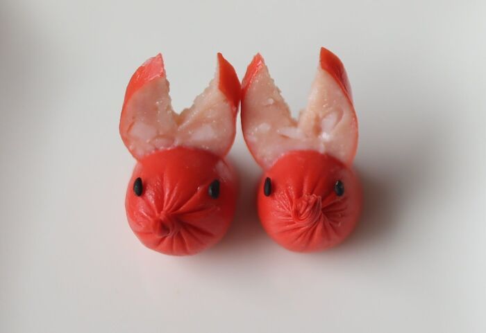 お弁当の中から『応援ウインナー』が登場♡「みんながんばれっ！」心がほっこりする〈簡単飾り切り4選〉に挑戦！