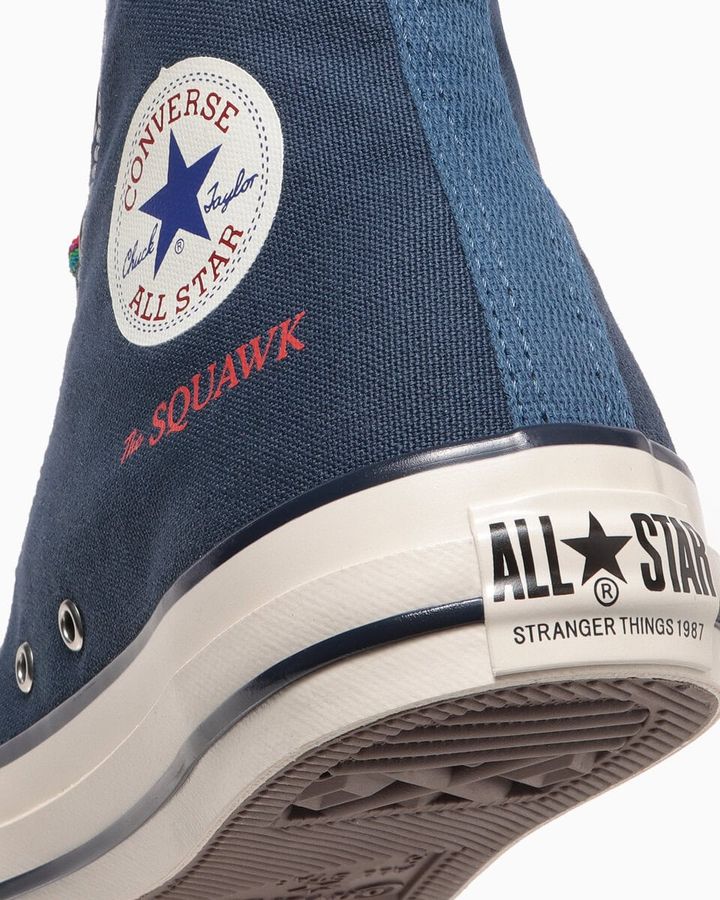 ALL STARやONE STAR、WEAPONといったCONVERSEの代表機種をベースに、作品の世界観をディテールに落とし込んだ全4型の限定コレクションが登場。
