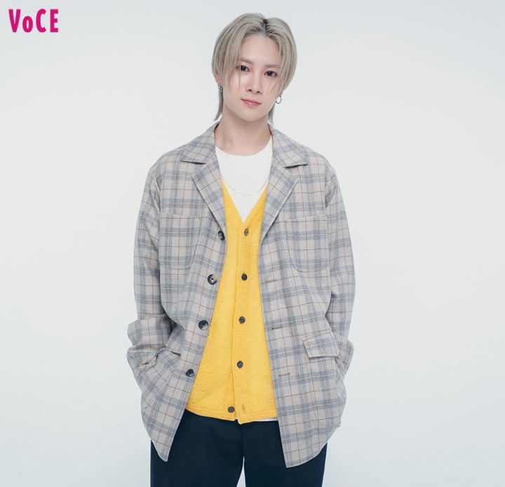 明るいイエローがスパイス！ ジャケットスタイルをカジュアルに