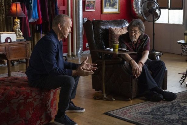 【写真を見る】マイケル・キートンとアル・パチーノの共演は見もの！ [c] 2023 HIDDEN HILL LLC. ALL RIGHTS RESERVED.