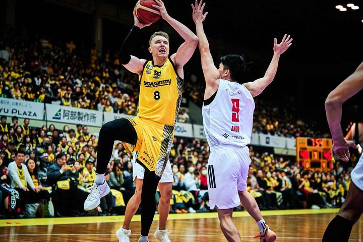 画像: ©SUNROCKERS