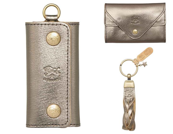 画像: 【イル ビゾンテ】キーケース¥15,400 サイズ：縦10×横5×マチ2cm、カードケース¥20,900 サイズ：縦7.5×横11×マチ2cm、キーリング¥14,300 サイズ：縦11×横2.5cm www.ilbisonte.jp