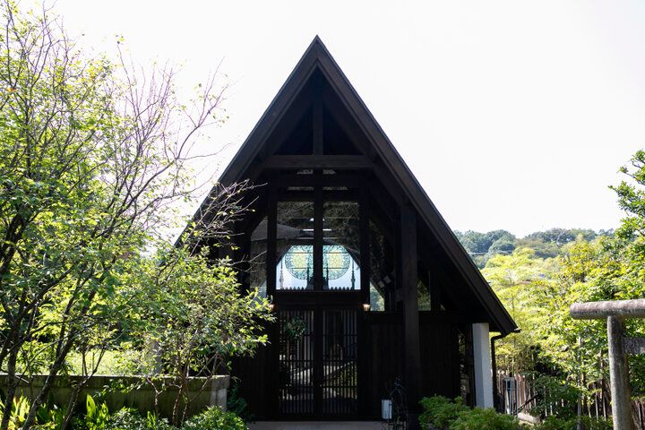 横浜の里山で見つけた上質な大人のカフェ♪築190年のお屋敷に佇む「久右衛門邸 納屋カフェ」