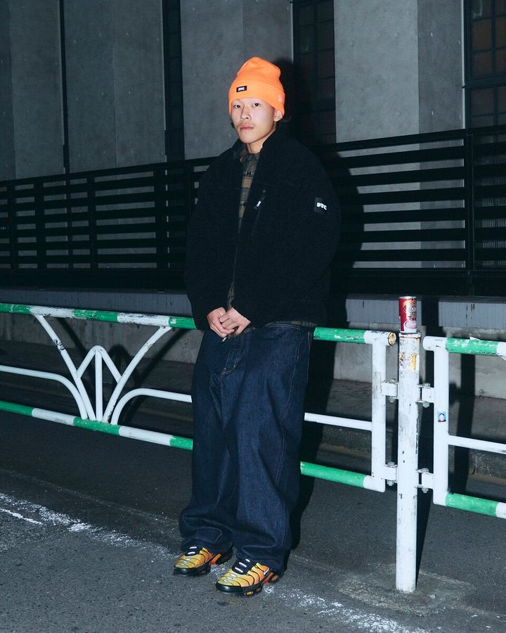 【スナップ】カラー選びは秋らしく「地球っぽい自然な感じに」…センスが光るストリートスタイル