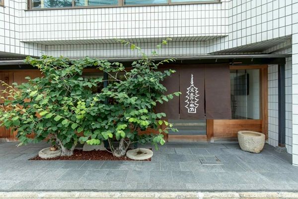 【京都府京都市】「LINNÉ」と「うね乃」がコラボイベントを開催！お酒とおだしのマリアージュを堪能