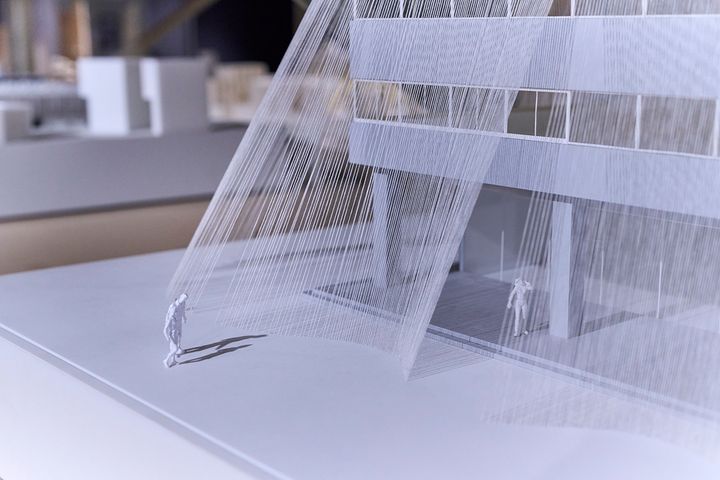 「小松マテーレファブリックラボラトリー fa-bo」隈研吾建築都市設計事務所