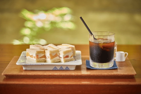 「フルーツサンド」1300円