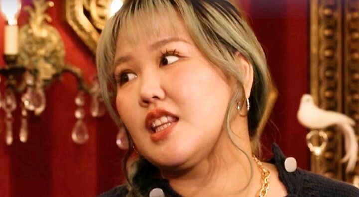 【写真・画像】人気YouTuber、理想のプロポーズの言葉を明かす「結婚してくださいじゃなくて」 1枚目