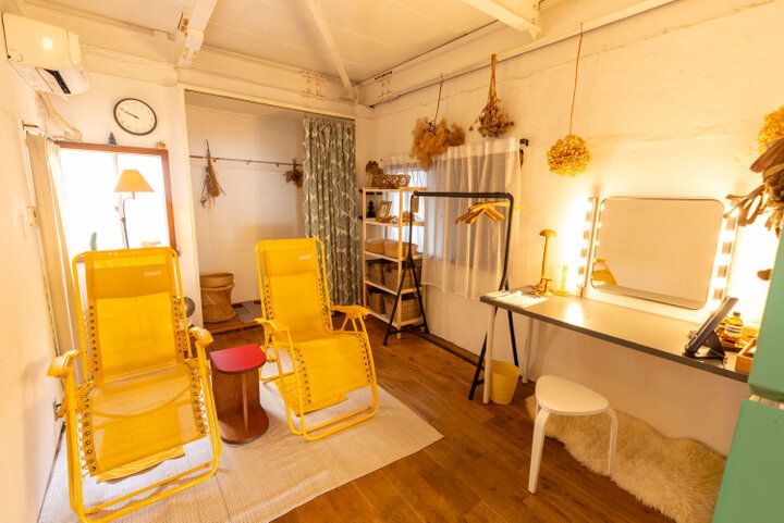 選べるモーニングが素敵♪ サウナも備えた大阪ミナミの隠れ家「階段下の北欧喫茶店 LOMA」