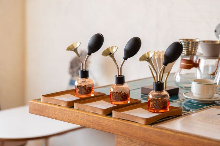 選べるモーニングが素敵♪ サウナも備えた大阪ミナミの隠れ家「階段下の北欧喫茶店 LOMA」