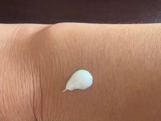 iniks バリアUVプロテクション フェイス＆ボディ