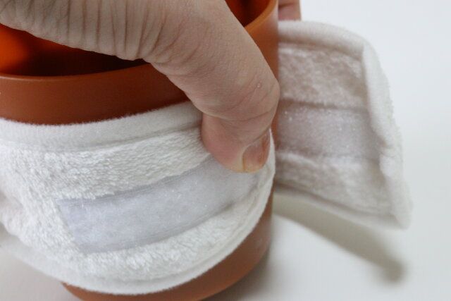 セリア もこもこカップスリーブ 面ファスナー 使い方