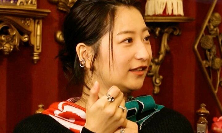 【写真・画像】「スクショされたら終わり」“グラビア界最強ボディ”榎原依那、リーク対策を告白「友達との連絡も…」 1枚目