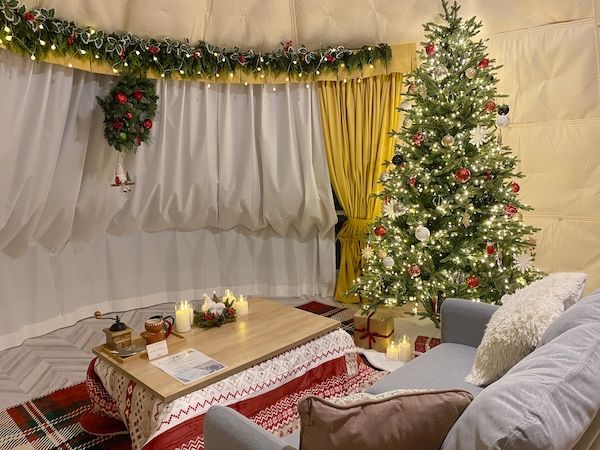 【静岡県伊豆市】グランピング施設「UFUFU VILLAGE」がリニューアル！クリスマス仕様のルームも用意