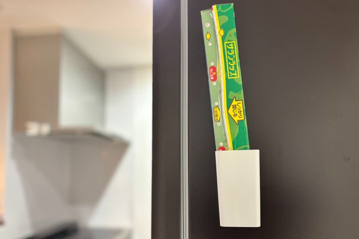 【100均】ラップホルダーのおすすめ6選【ダイソー・セリア・キャンドゥ】マグネット式や横置きも