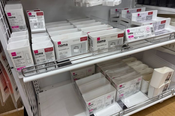 【100均】ラップホルダーのおすすめ6選【ダイソー・セリア・キャンドゥ】マグネット式や横置きも