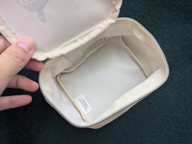 リトルミイのポーチ中