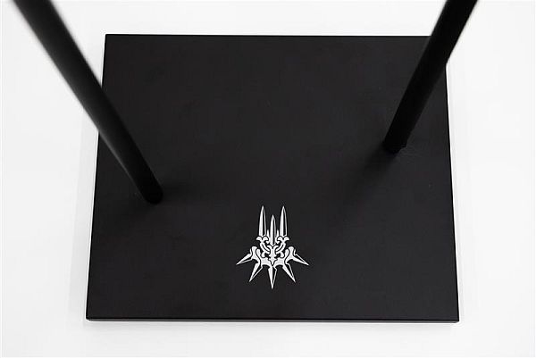 「NieR:Automata」の「白の契約」スマート・トイ専用アクセサリーが発売！