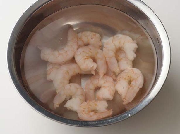 エビを解凍 (C)みき／KADOKAWA