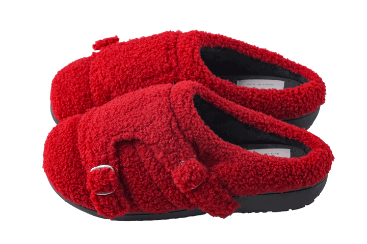 〈ベッドフォード〉 × 〈スブ〉の冬用サンダル